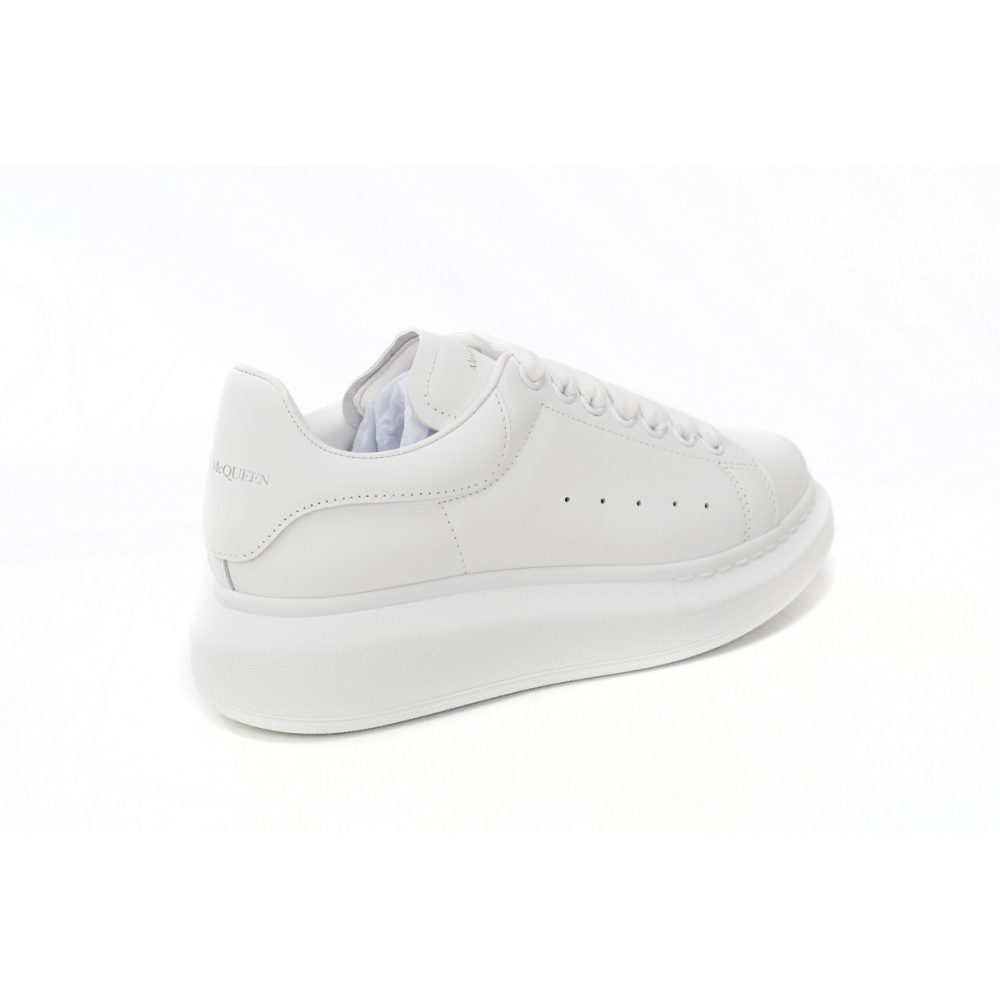 CocoKicks Alexander McQueen Oversized White 553680WHGP59000