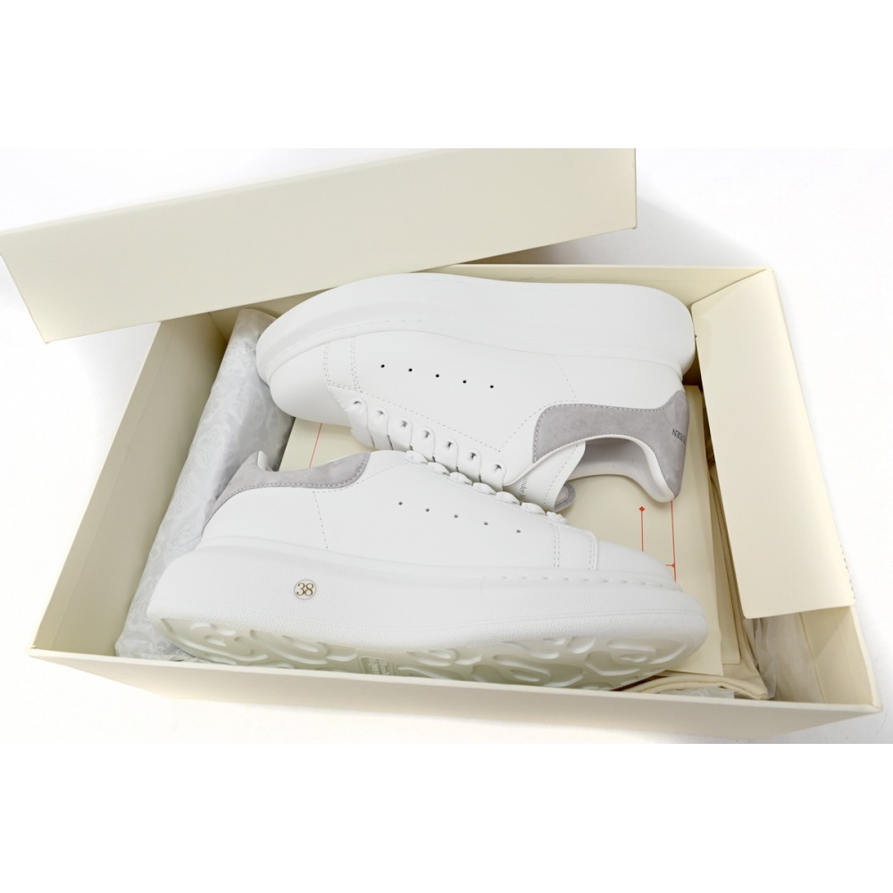 CocoKicks Alexander McQueen Oversized White Light Grey Croc 625162WHZ4K9419