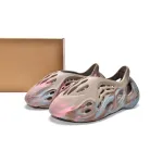 CocoKicks Yeezy Foam RNNR MX Sand Grey GY3969