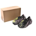 CocoKicks Yeezy Foam RNR MX Carbon IG9562