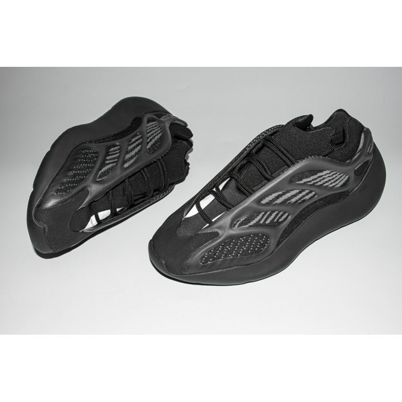 CocoKicks Yeezy 700 V3 Alvah H67799