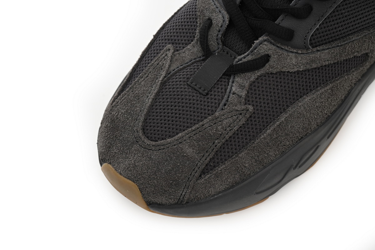 CocoKicks Yeezy Boost 700 Utility Black FV5304