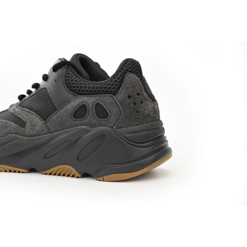 CocoKicks Yeezy Boost 700 Utility Black FV5304