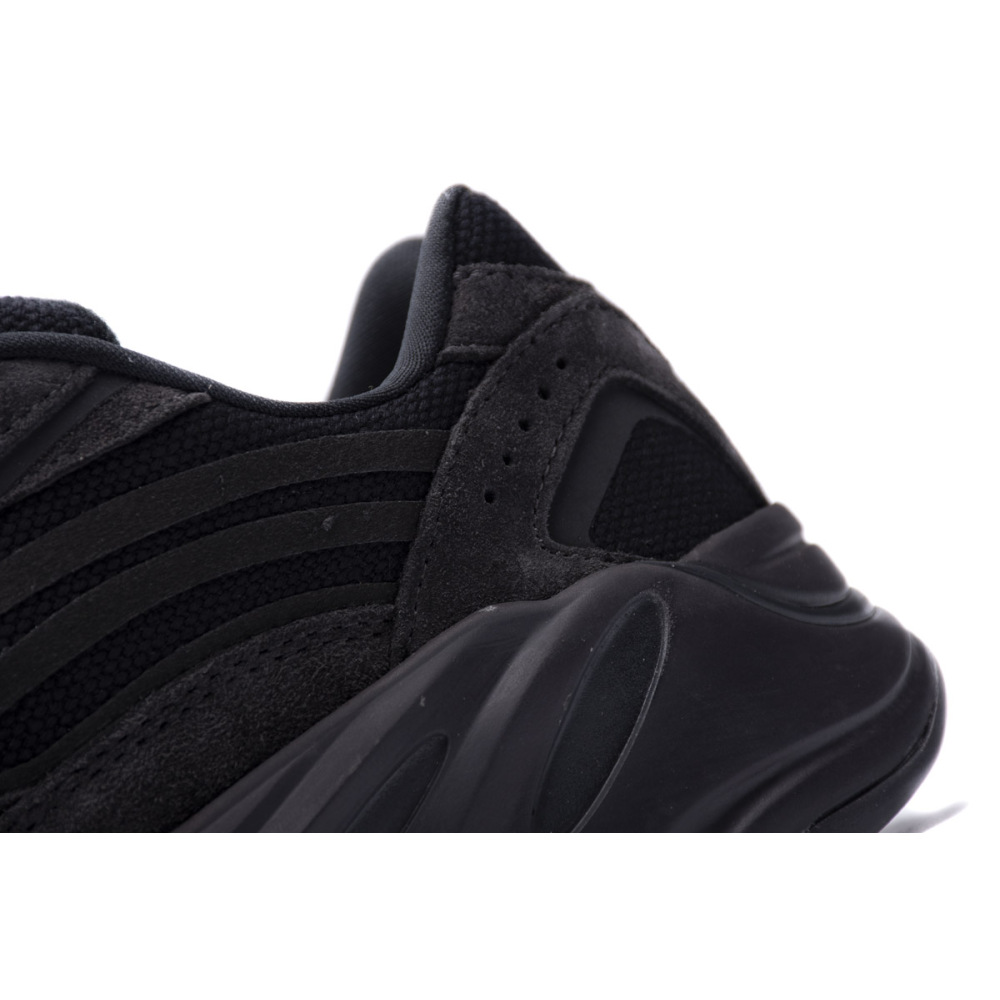 CocoKicks Yeezy Boost 700 V2 Vanta FU6684