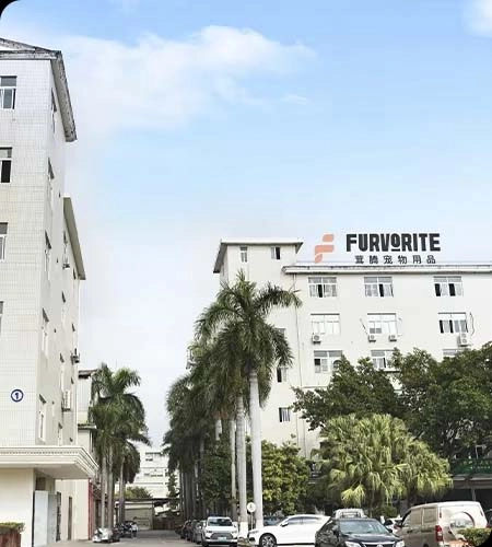 custom pet supplies manufacturer