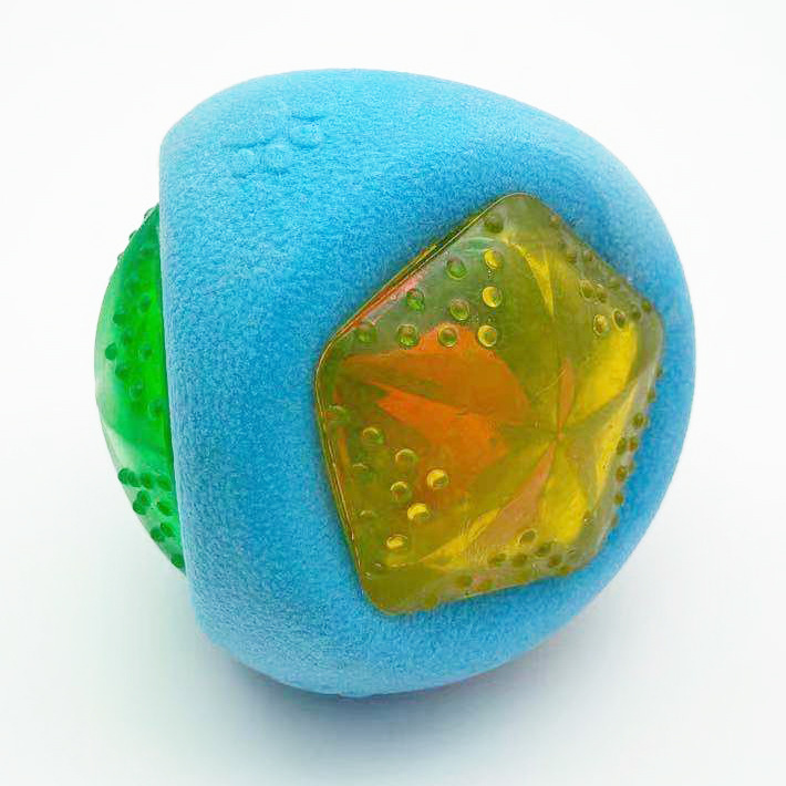 Triangle Interactive TPR Dog Toys Ball Glow in The Dark 