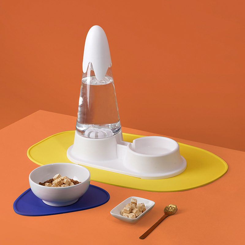 Oval Waterproof Silicone Dog Food And Water Bowl Mat For Under Dog Bowls