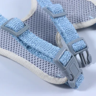 Sturdy and Adjustable Harness with Cute Cartoon Bear Print for Small Cats 02