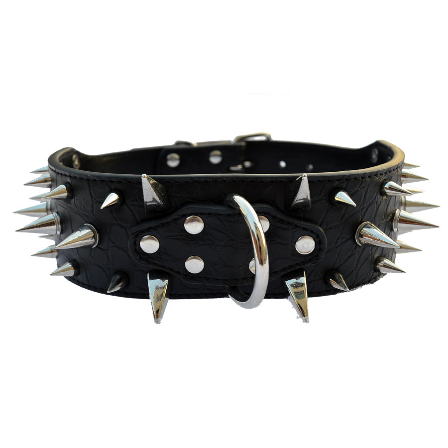Stylish Rivet Collar for Large Pet Dogs Crocodile Pattern Pointed Diamond Dog Collar