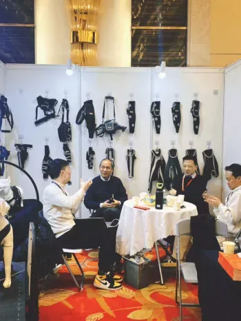 🐾 Dog Braces & Support Gear: A Rising Niche in Pet Healthcare