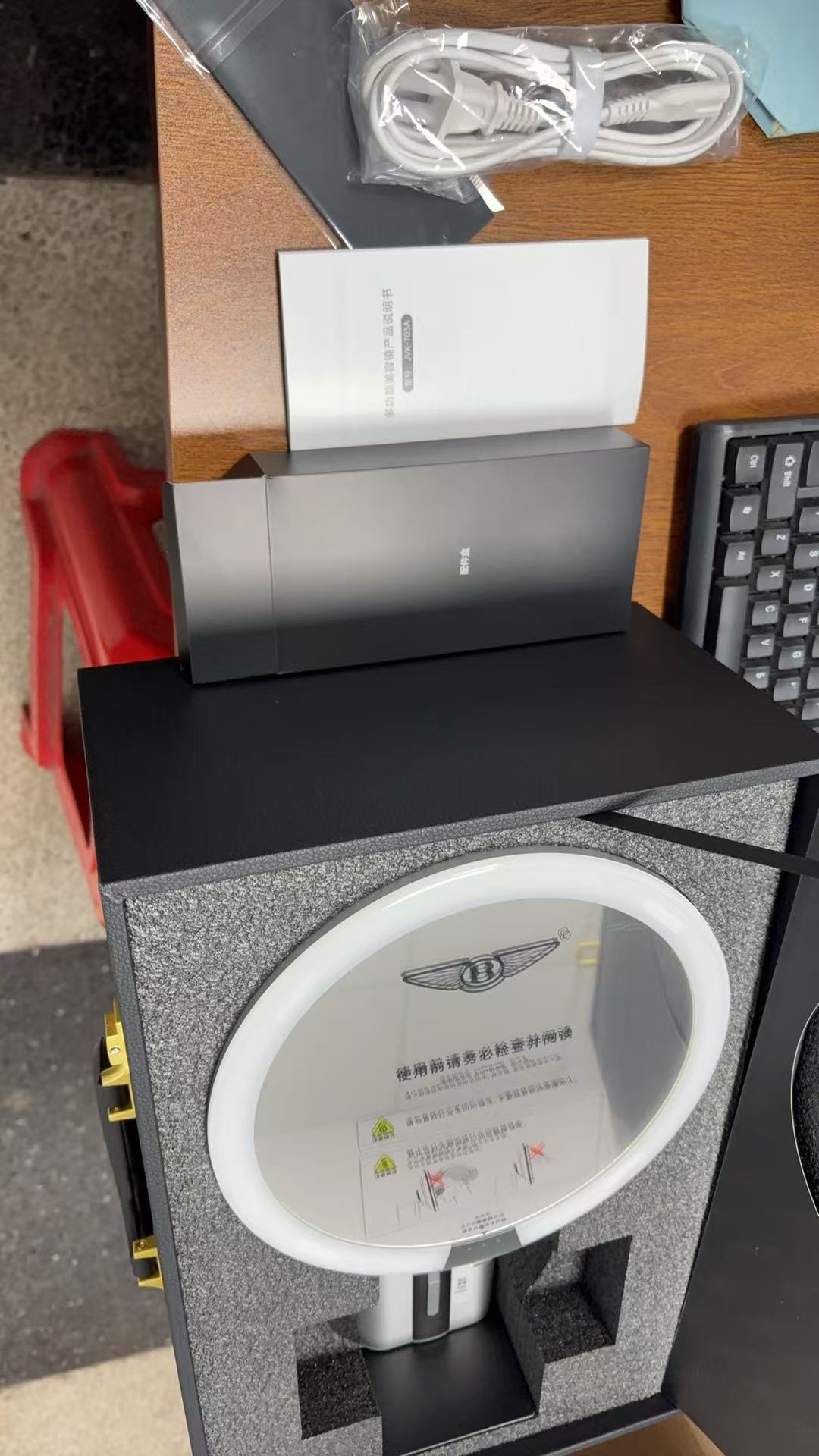 LUMSUME Beauty Mirror review Kimberly Lewis