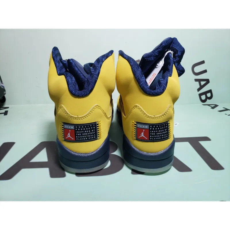 Uabat Jordan 5 Retro Michigan (2019),CQ9541-704