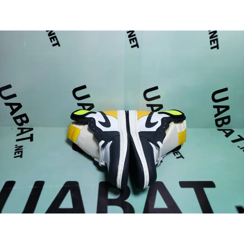 Uabat Jordan 1 Retro High White Black Volt University Gold,555088-118