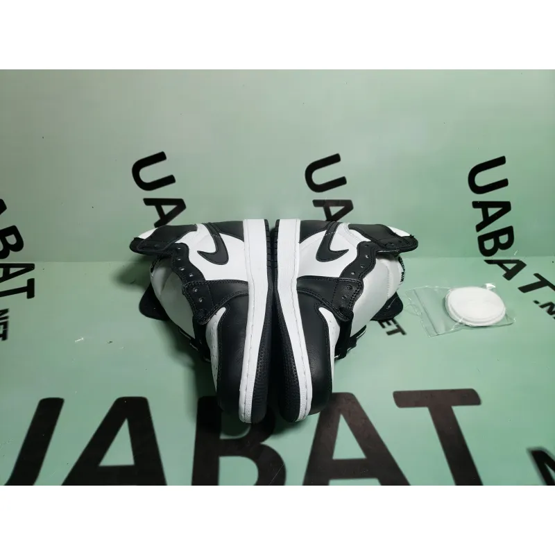 Uabat Jordan 1 Retro Black White (2014),555088-010