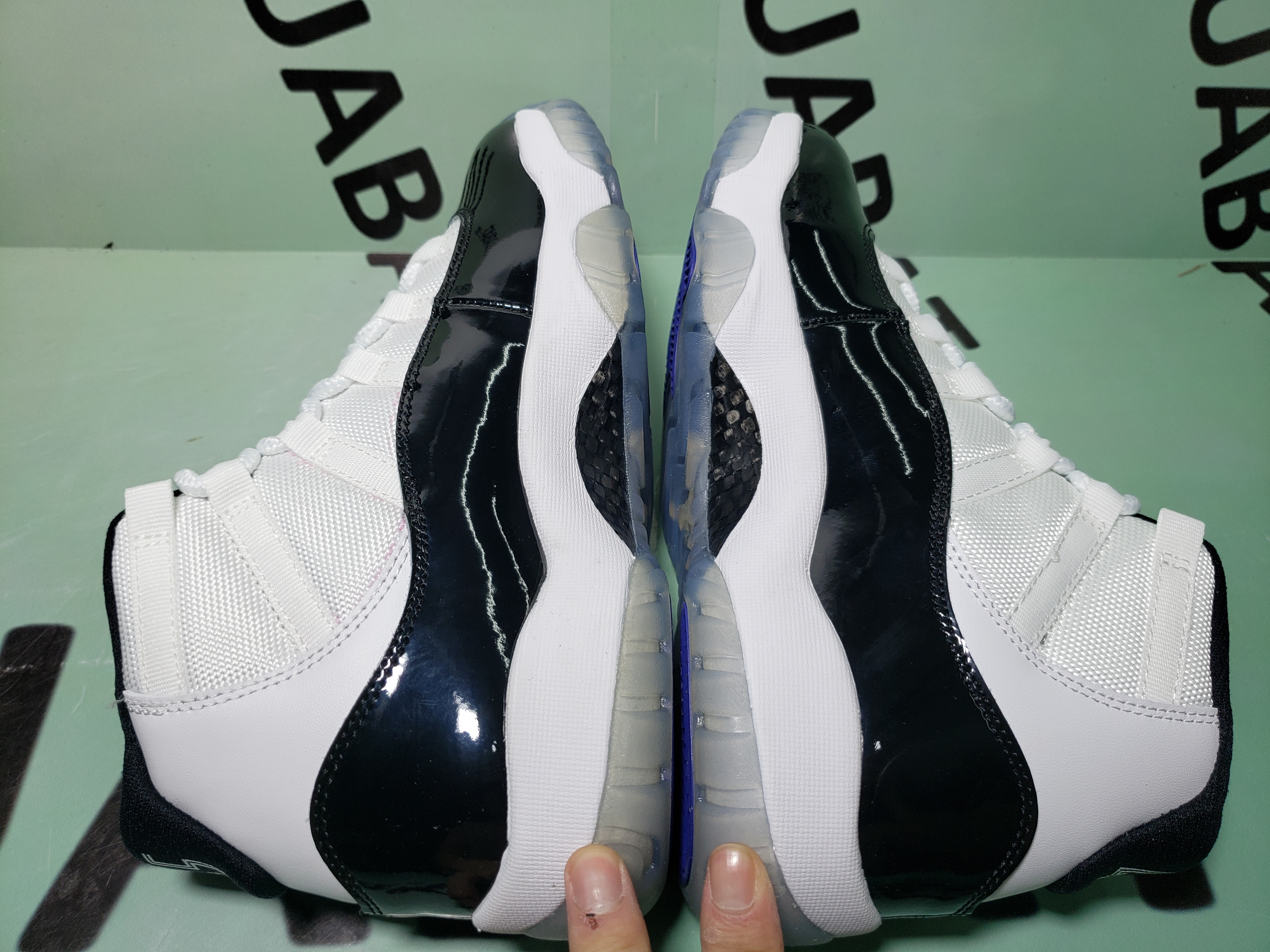 Uabat Jordan 11 Retro Concord (2018),378037-100​