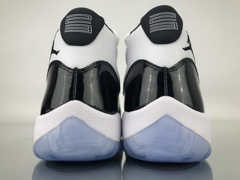 Uabat Jordan 11 Retro Concord (2011),378037-107