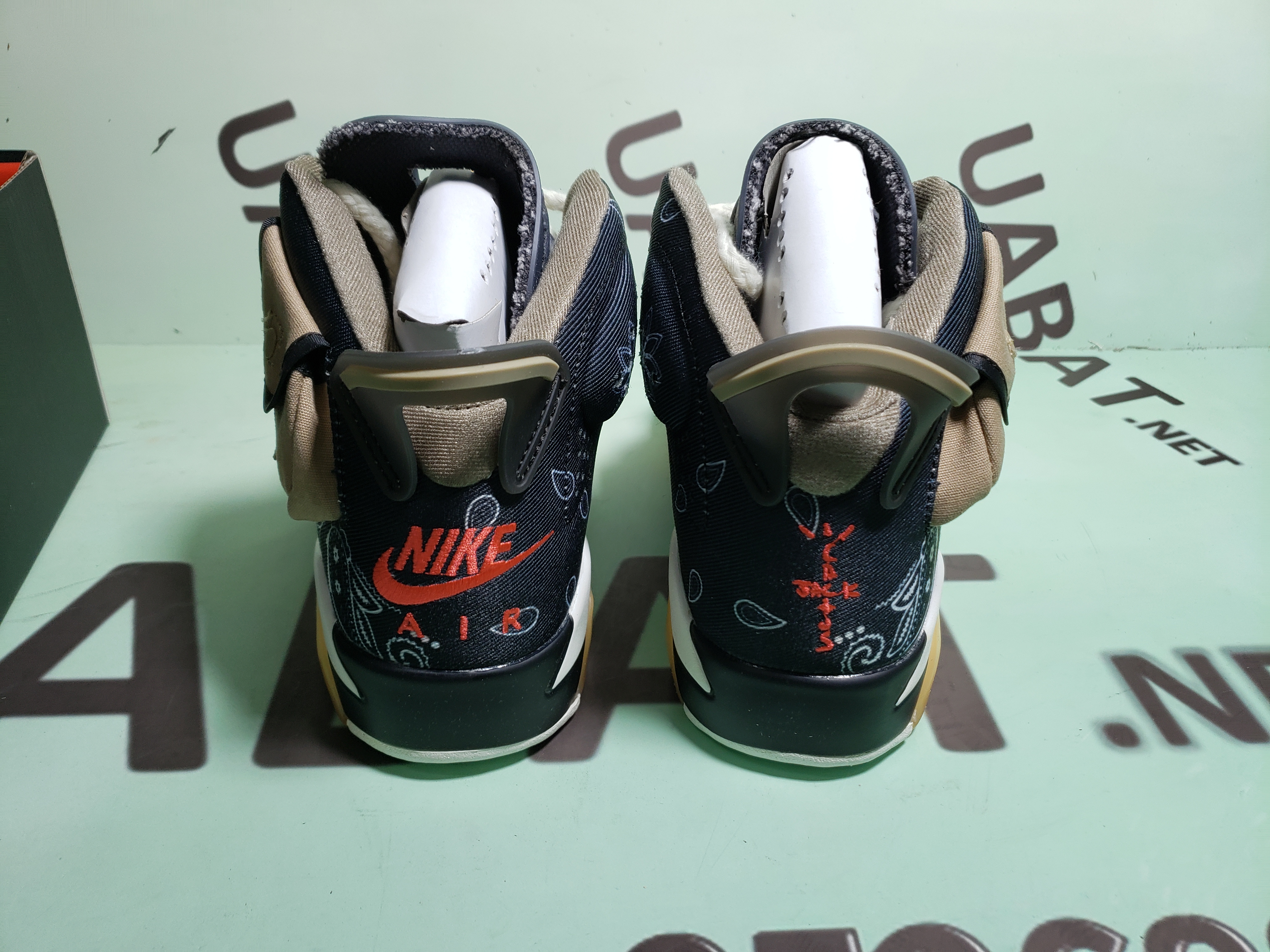 Uabat Jordan 6 Retro SP,CT5058-001