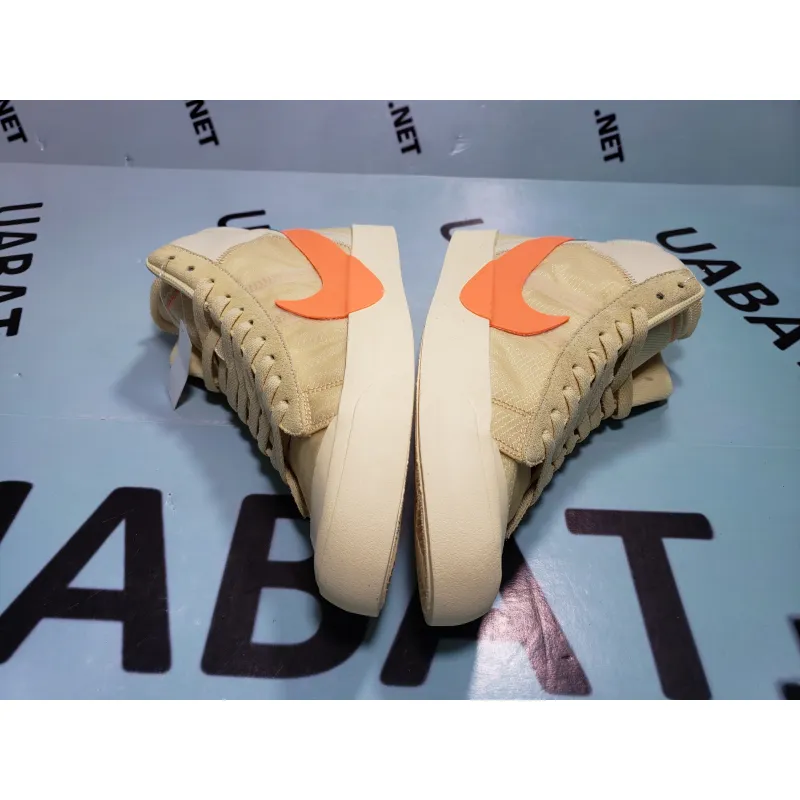 Uabat Blazer Mid Off-White All Hallow's Eve ,AA3832-700