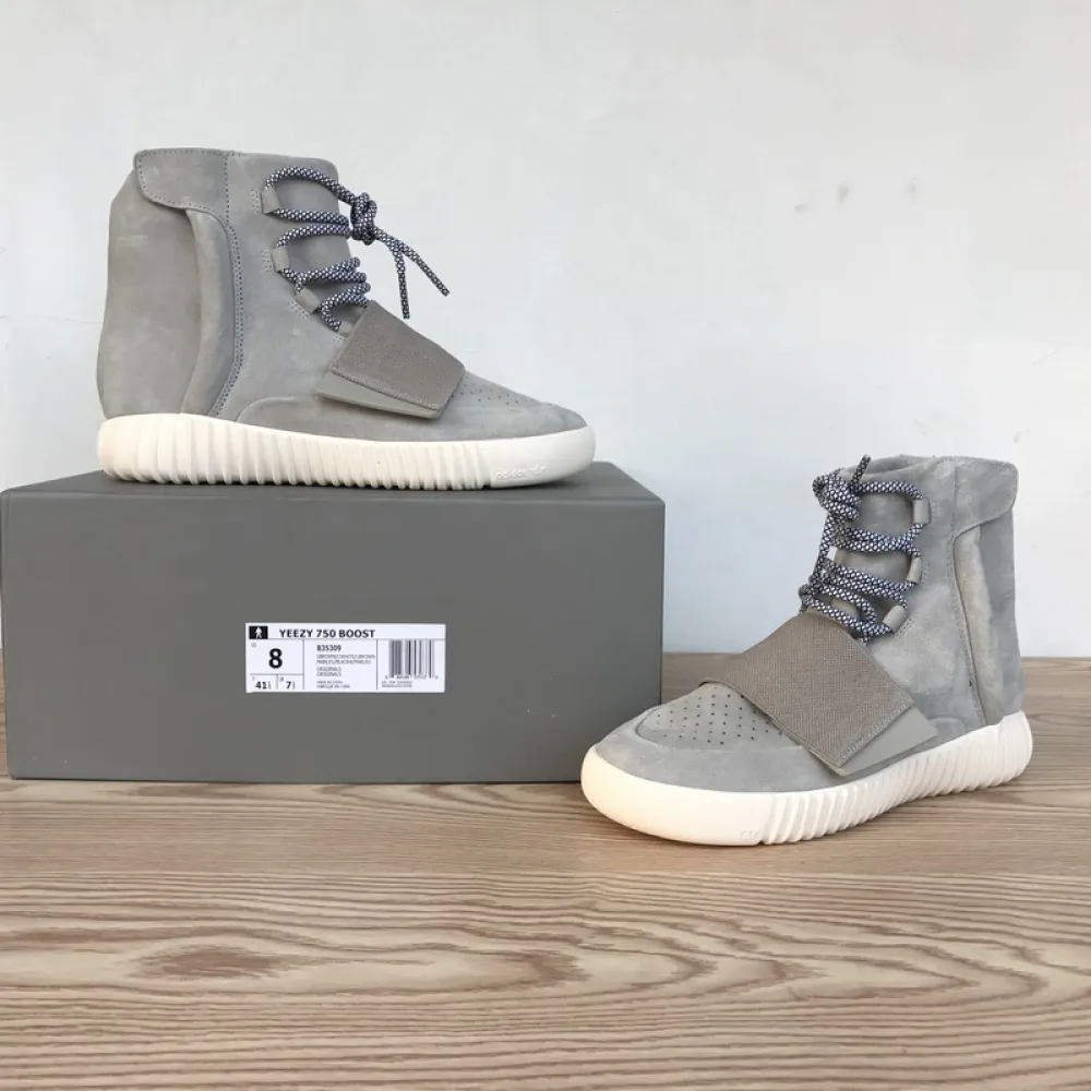 Uabat Yeezy Boost 750 OG Light Brown,B35309