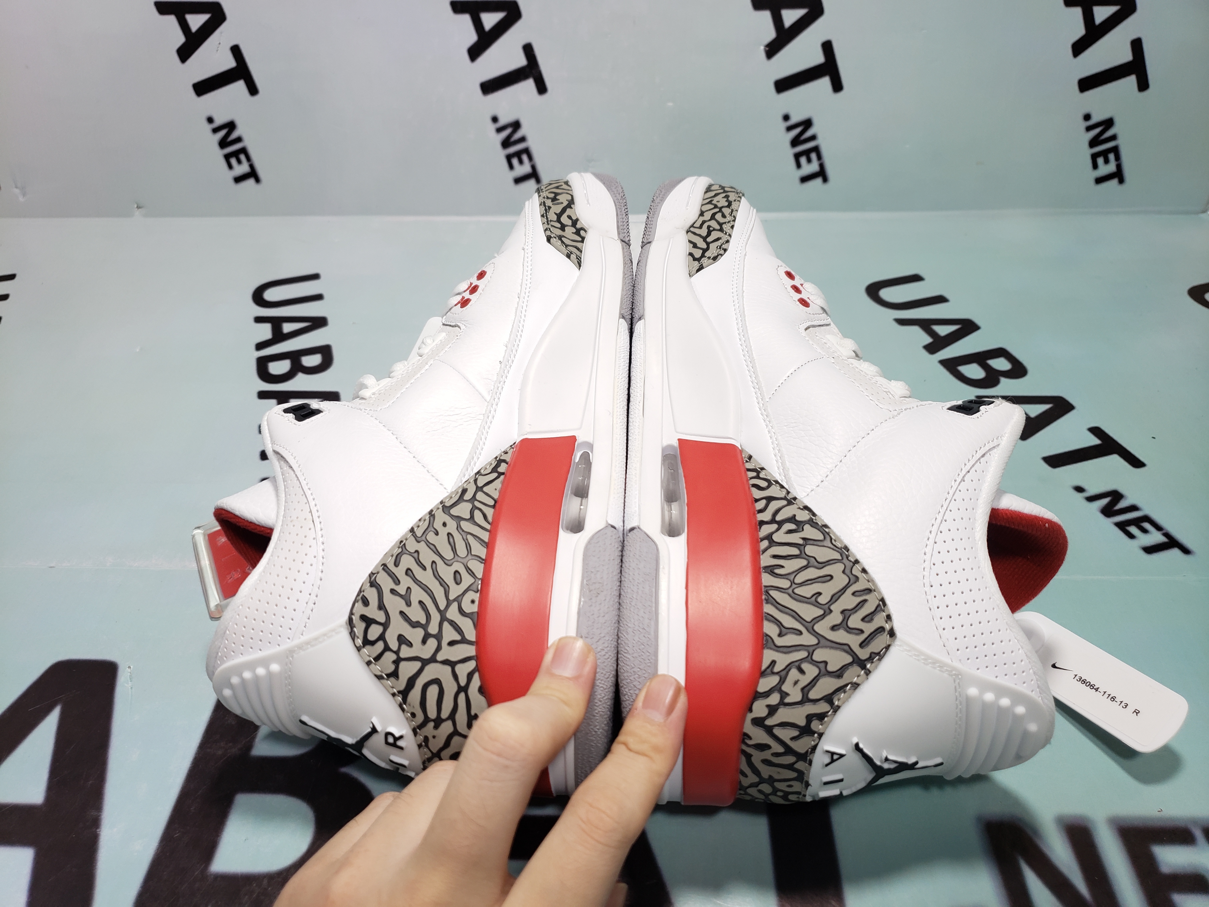 Uabat Jordan 3 Retro Hall of Fame,136064-116