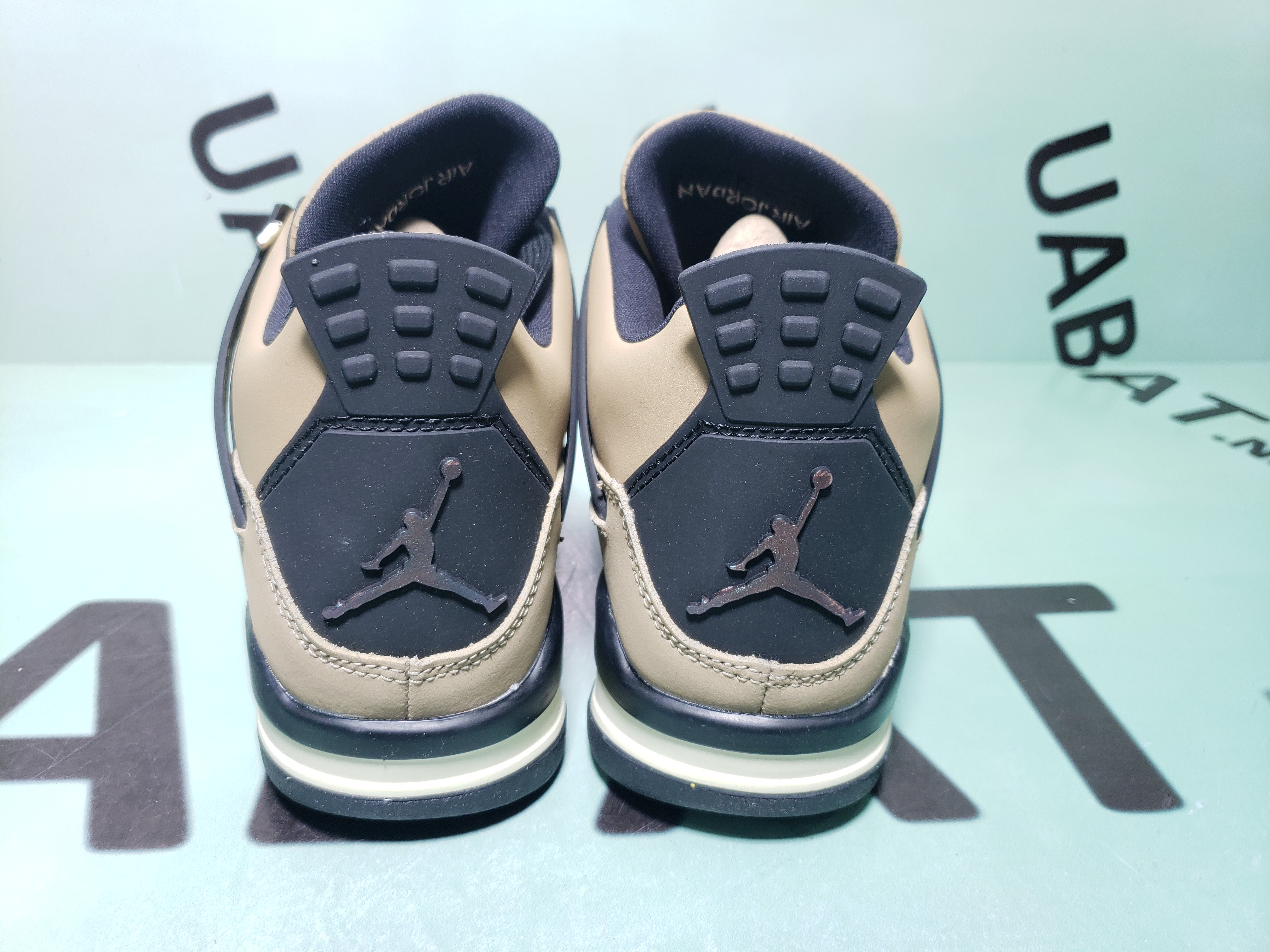 Uabat Jordan 4 Retro Fossil (W),AQ9129-200