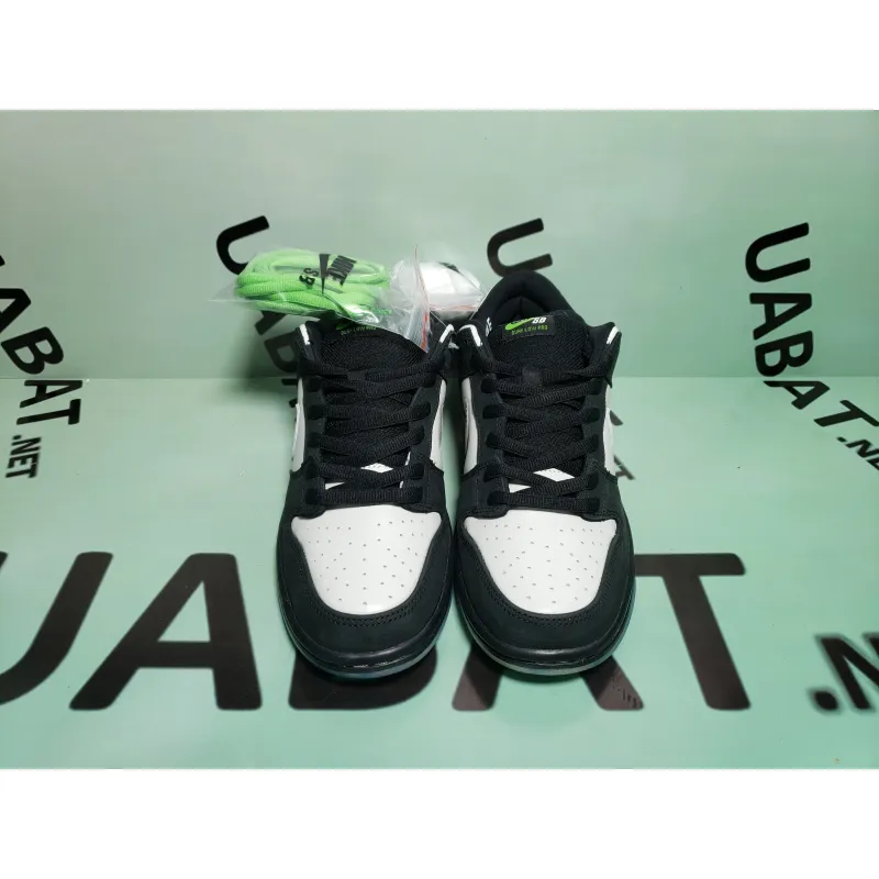 OG SB Dunk Low Staple Panda Pigeon ,BV1310-013