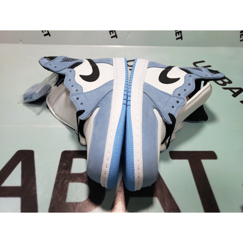 OG Jordan 1 Retro High OG University Blue ,555088-134