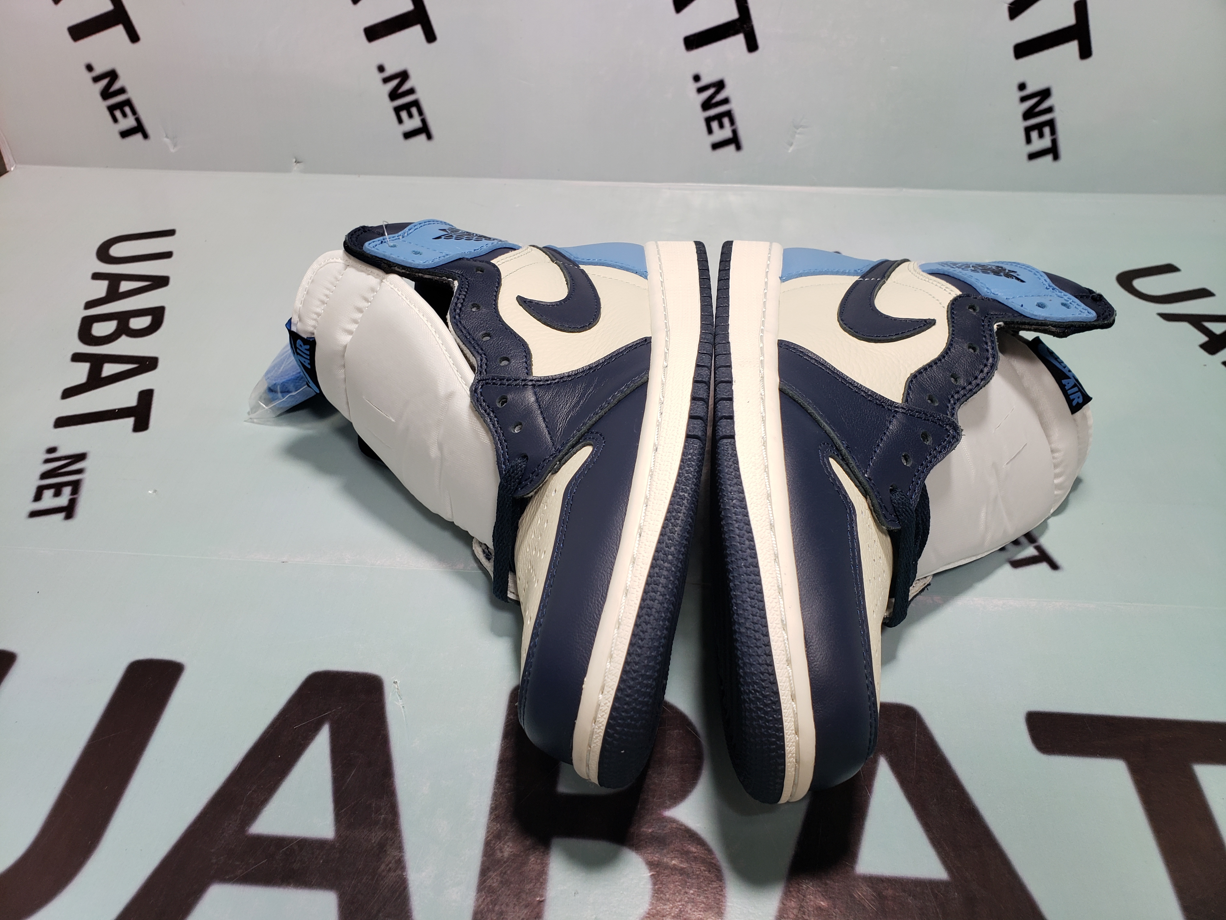 OG Jordan 1 Retro High Obsidian UNC,555088-140
