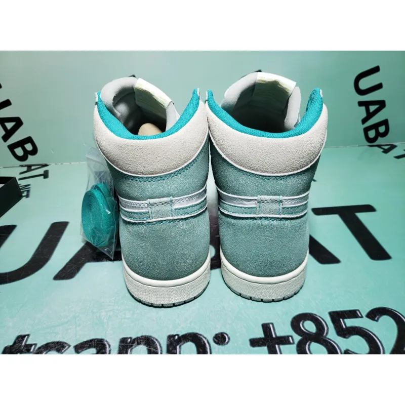 OG Jordan 1 Retro High Turbo Green,555088-311