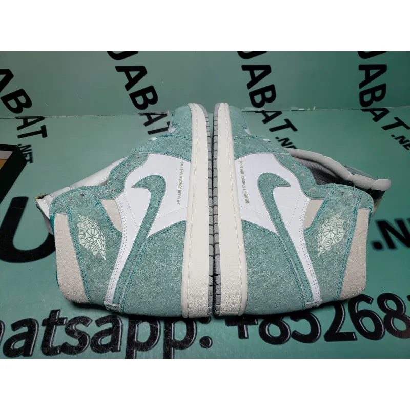 OG Jordan 1 Retro High Turbo Green,555088-311