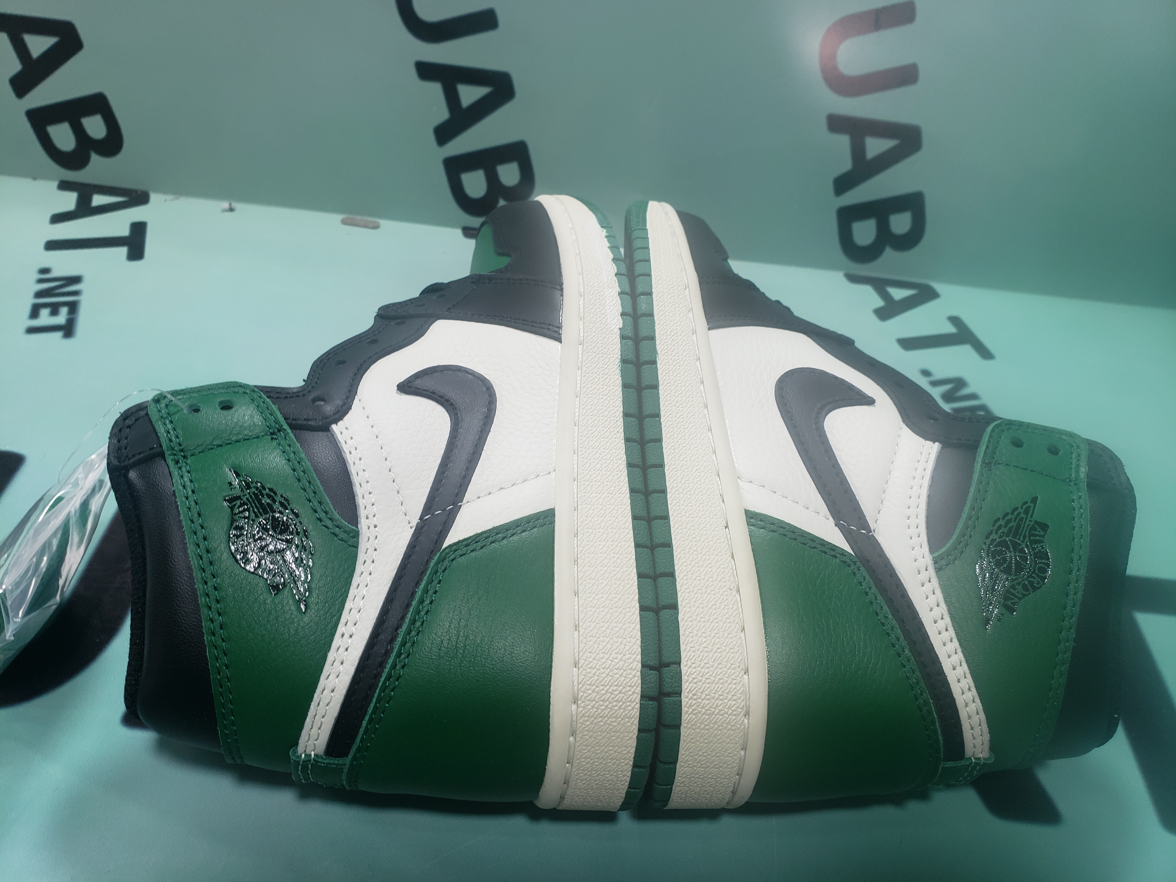 OG Air Jordan 1 Retro High OG Pine Green ,555088-302