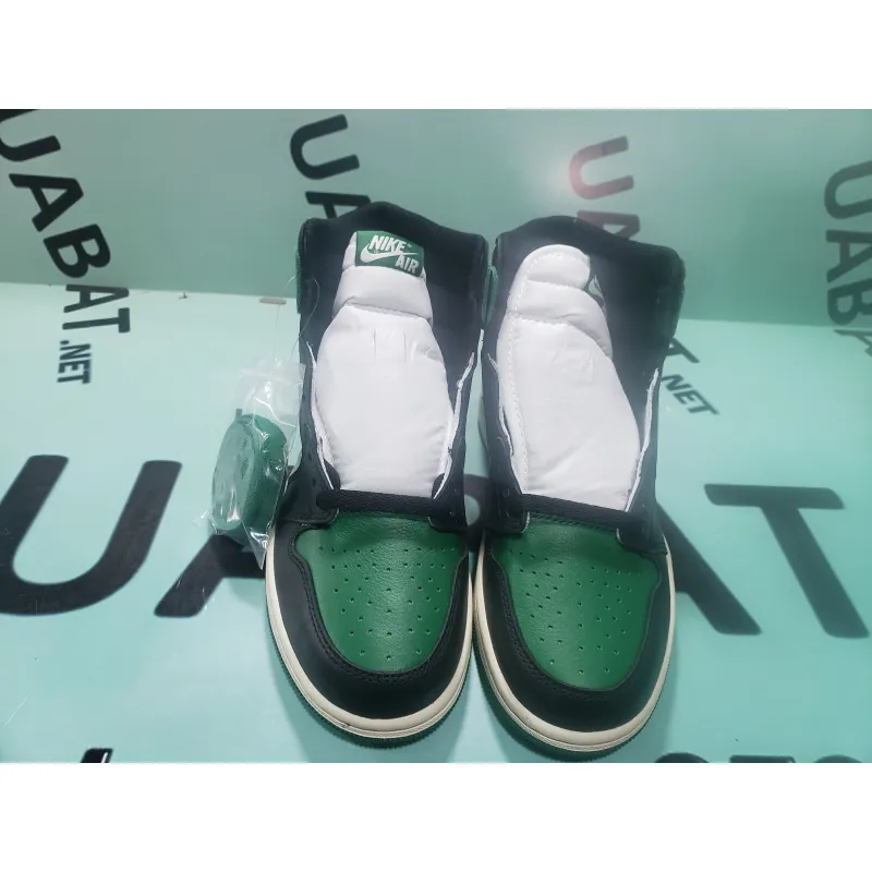 OG Air Jordan 1 Retro High OG Pine Green ,555088-302