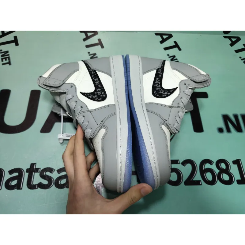 OG Air Jordan 1 Retro High OG Dior, CN8607-002