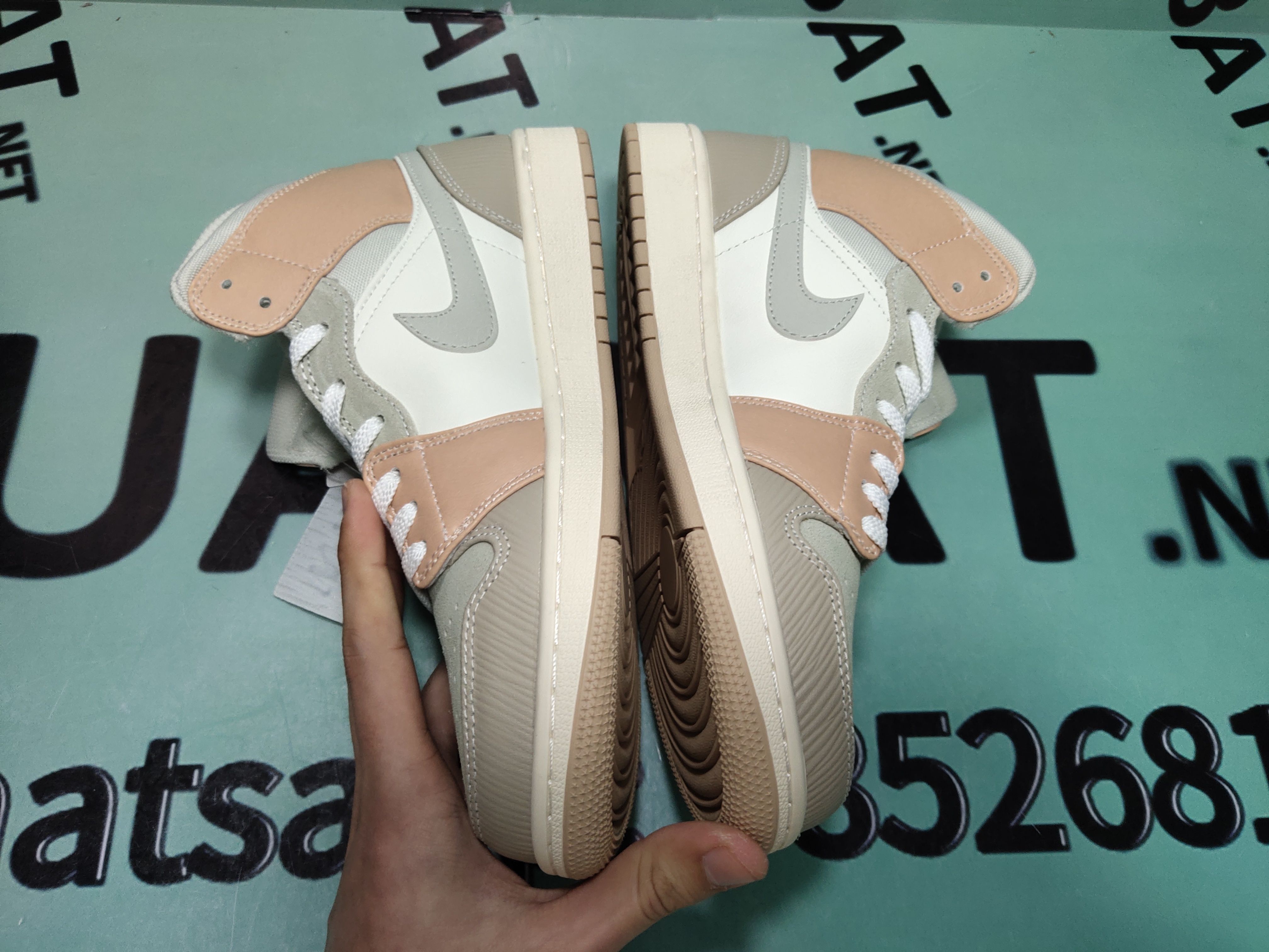 OG Air Jordan 1 Mid Milan , 852542-700