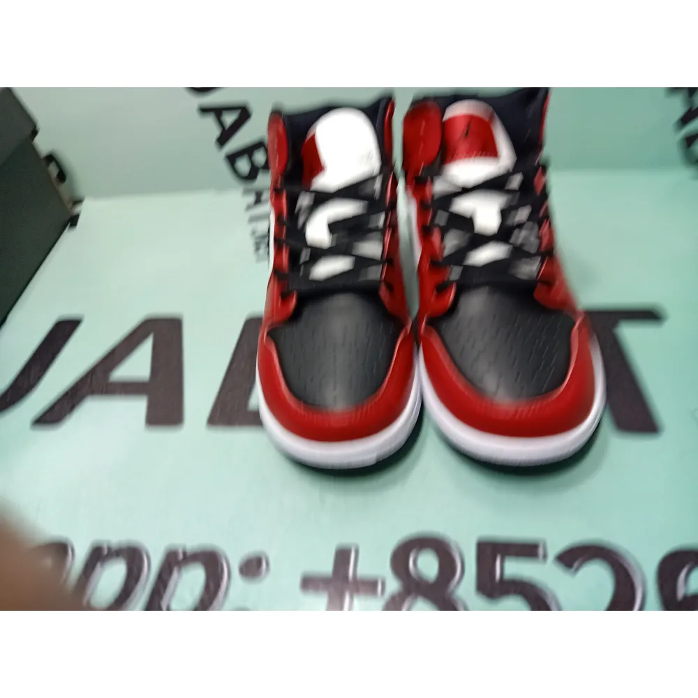 OG Air Jordan 1 Mid Gym Red, 554725-069
