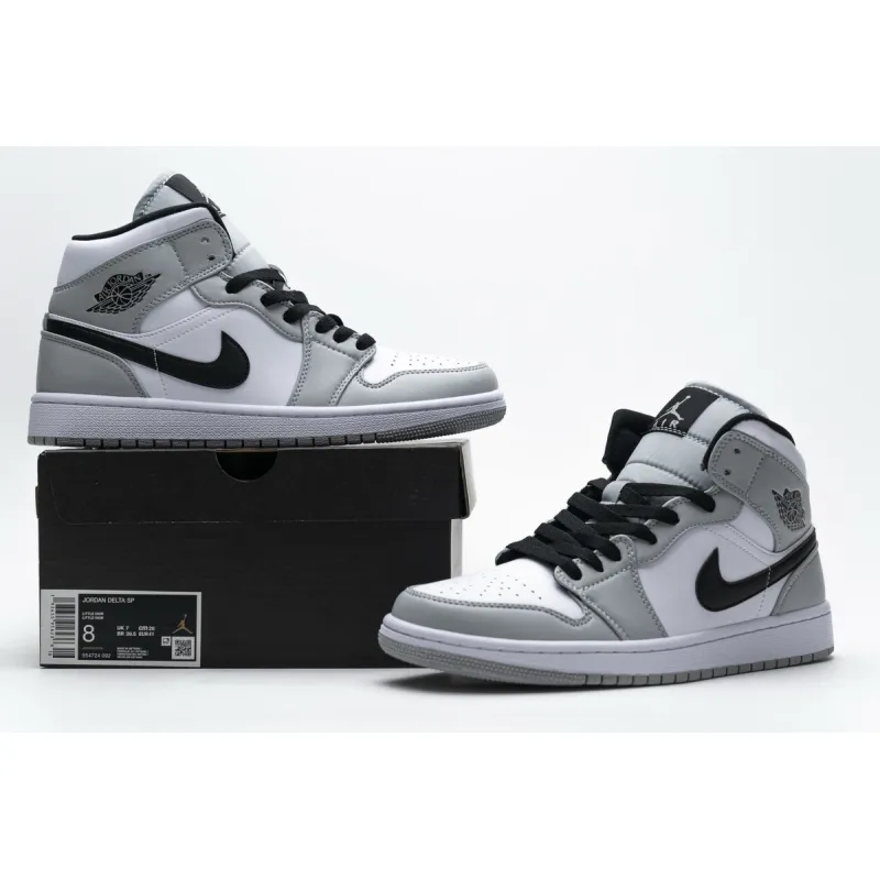 OG Air Jordan 1 Mid Light Smoke Grey, 554724-092