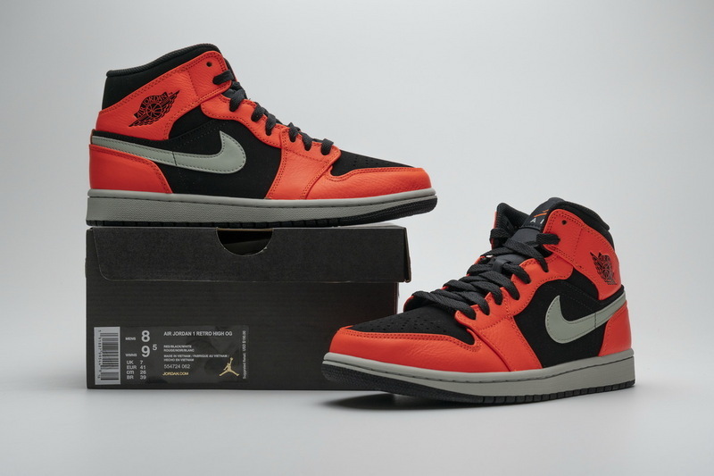OG Air Jordan 1 Mid Black Cone, 554724-062