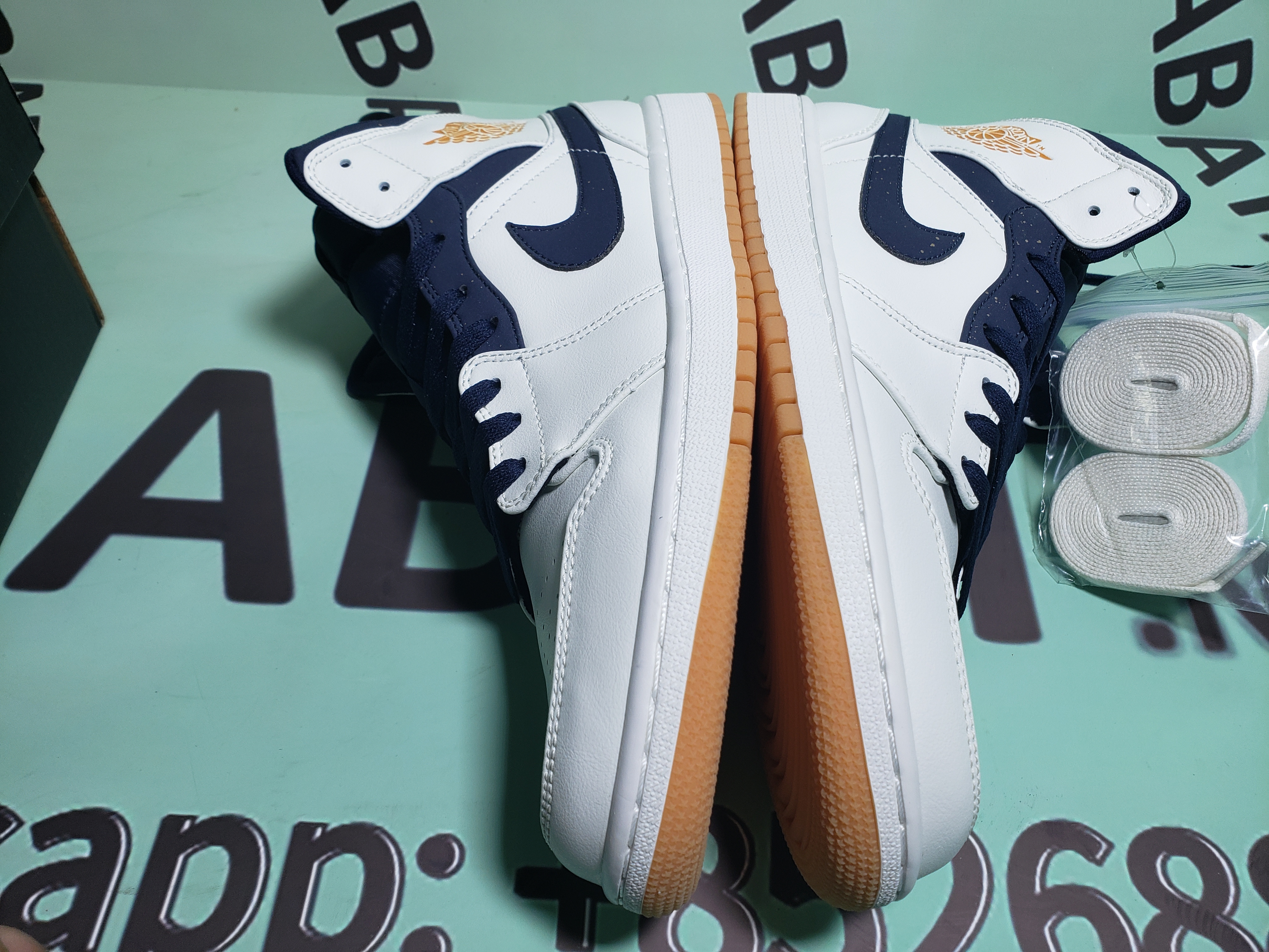 OG Air Jordan 1 Mid Jeter,  AH6342-104