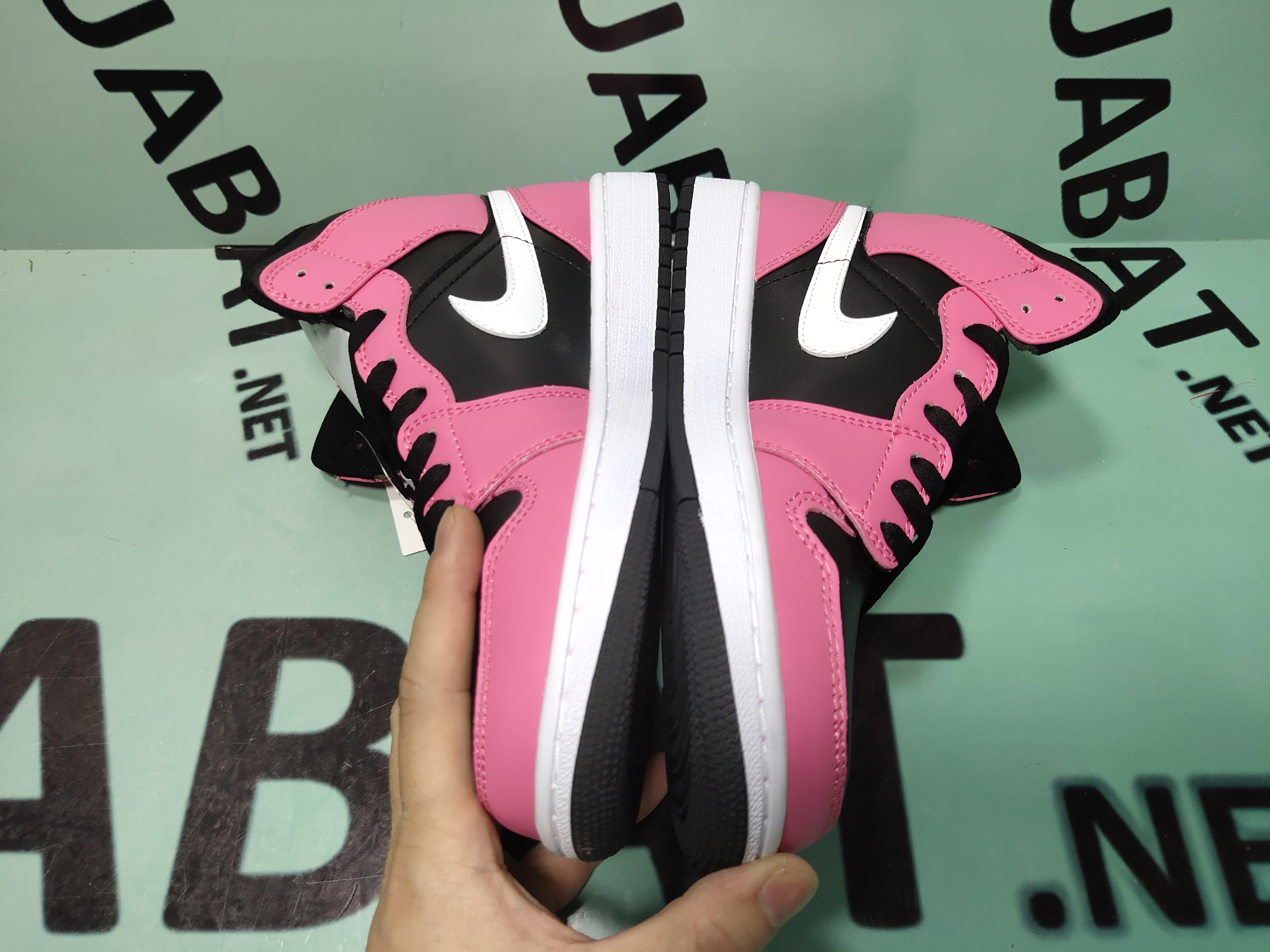 OG Air Jordan 1 Mid Pinksicle (GS),  555112-002