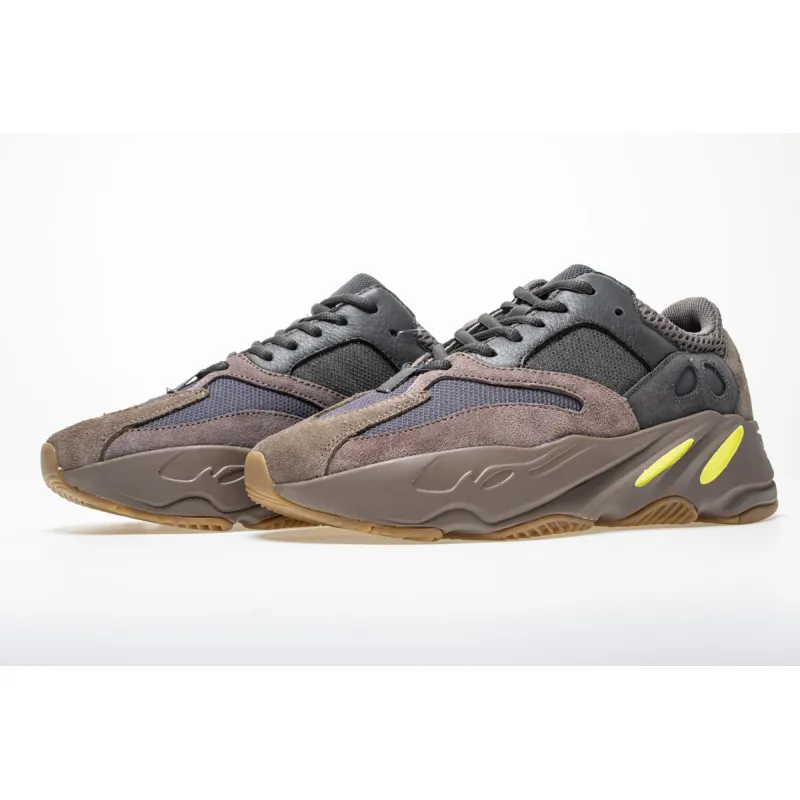 OG Yeezy Boost 700 Mauve,EE9614