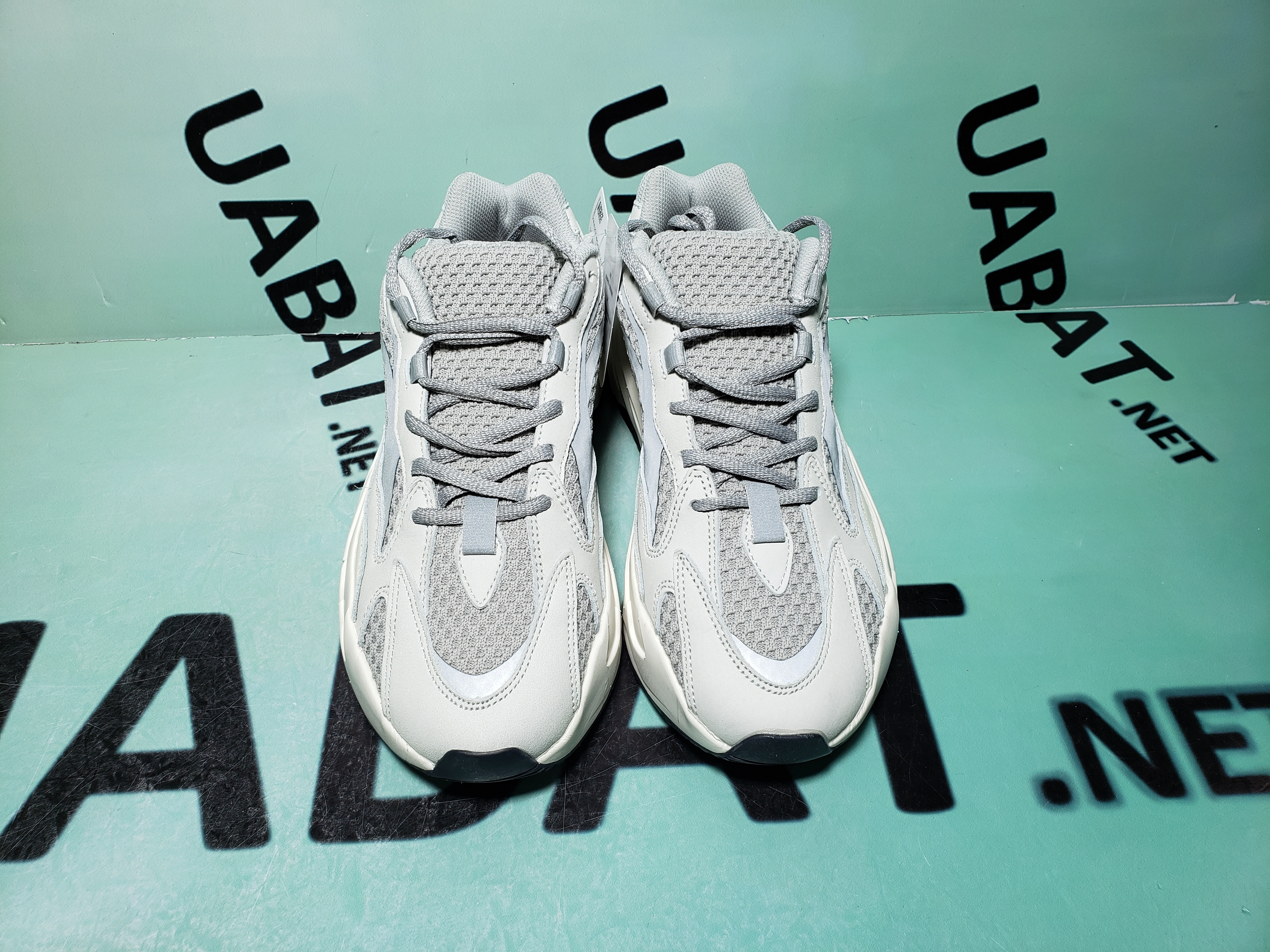 OG Yeezy Boost 700 V2 Static,EF2829