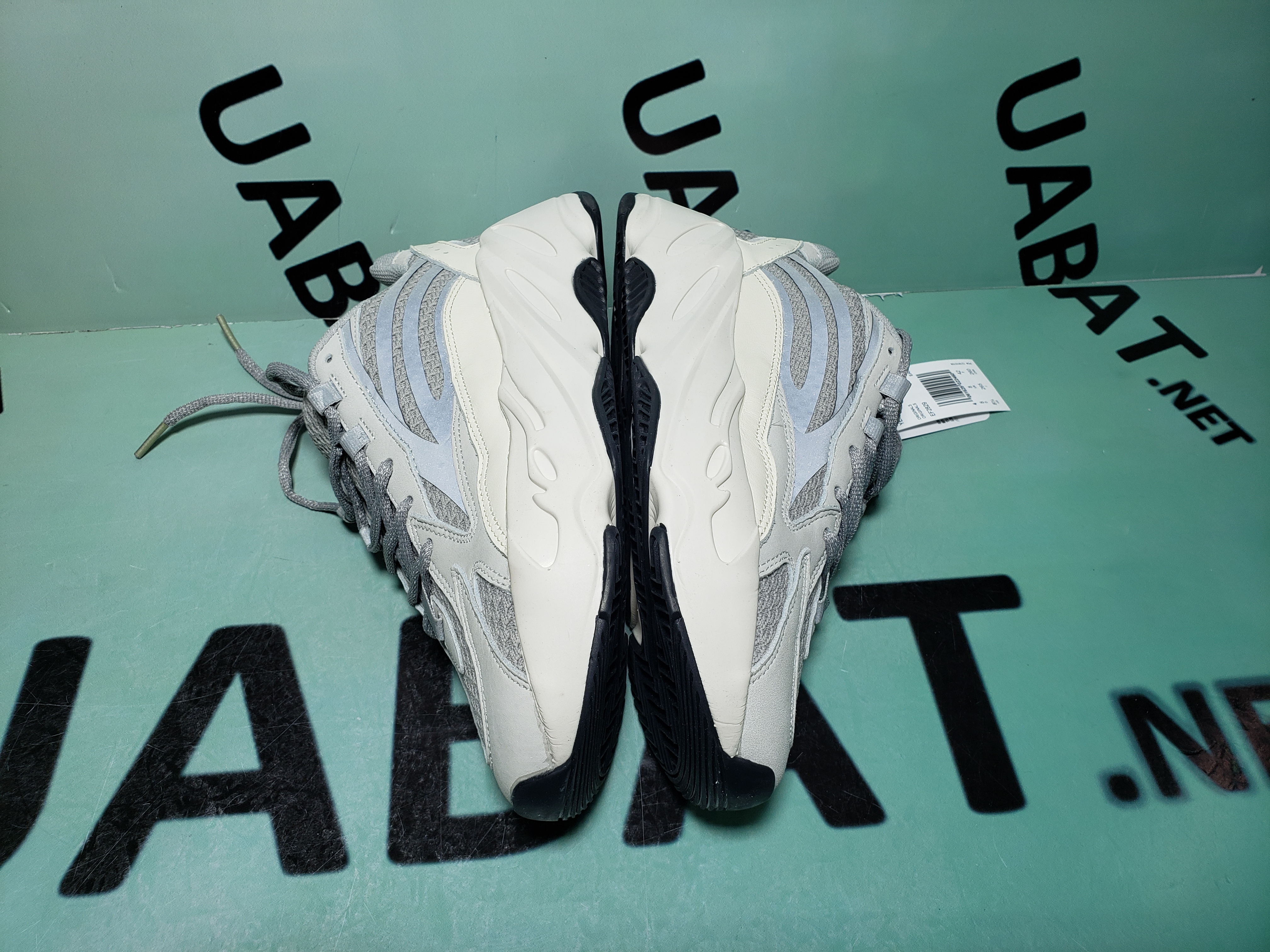 OG Yeezy Boost 700 V2 Static,EF2829