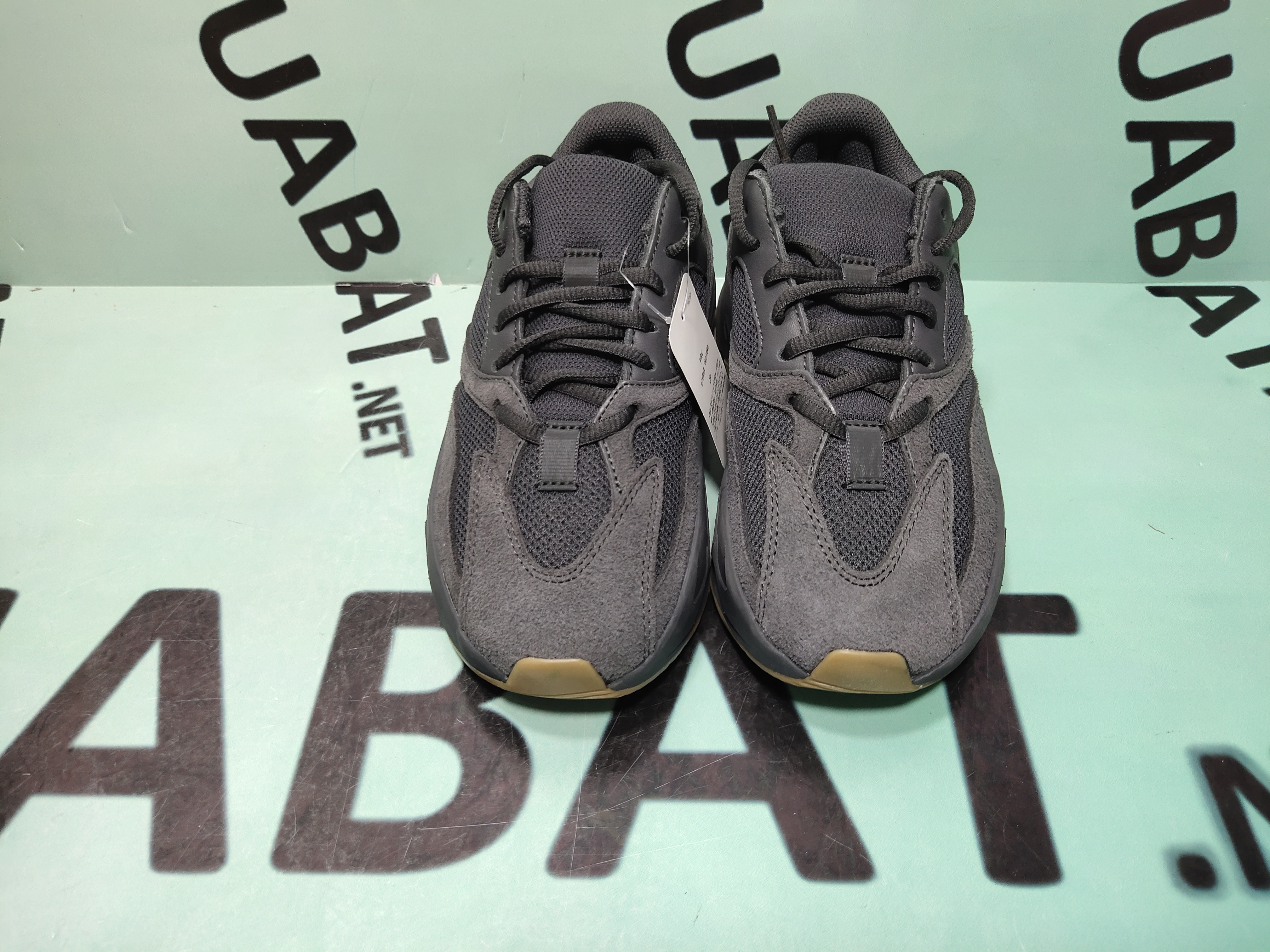 OG Yeezy Boost 700 Utility Black,FV5304