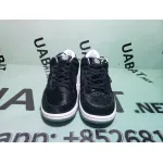 OG SB Dunk Low Medicom Toy (2020),CZ5127-001