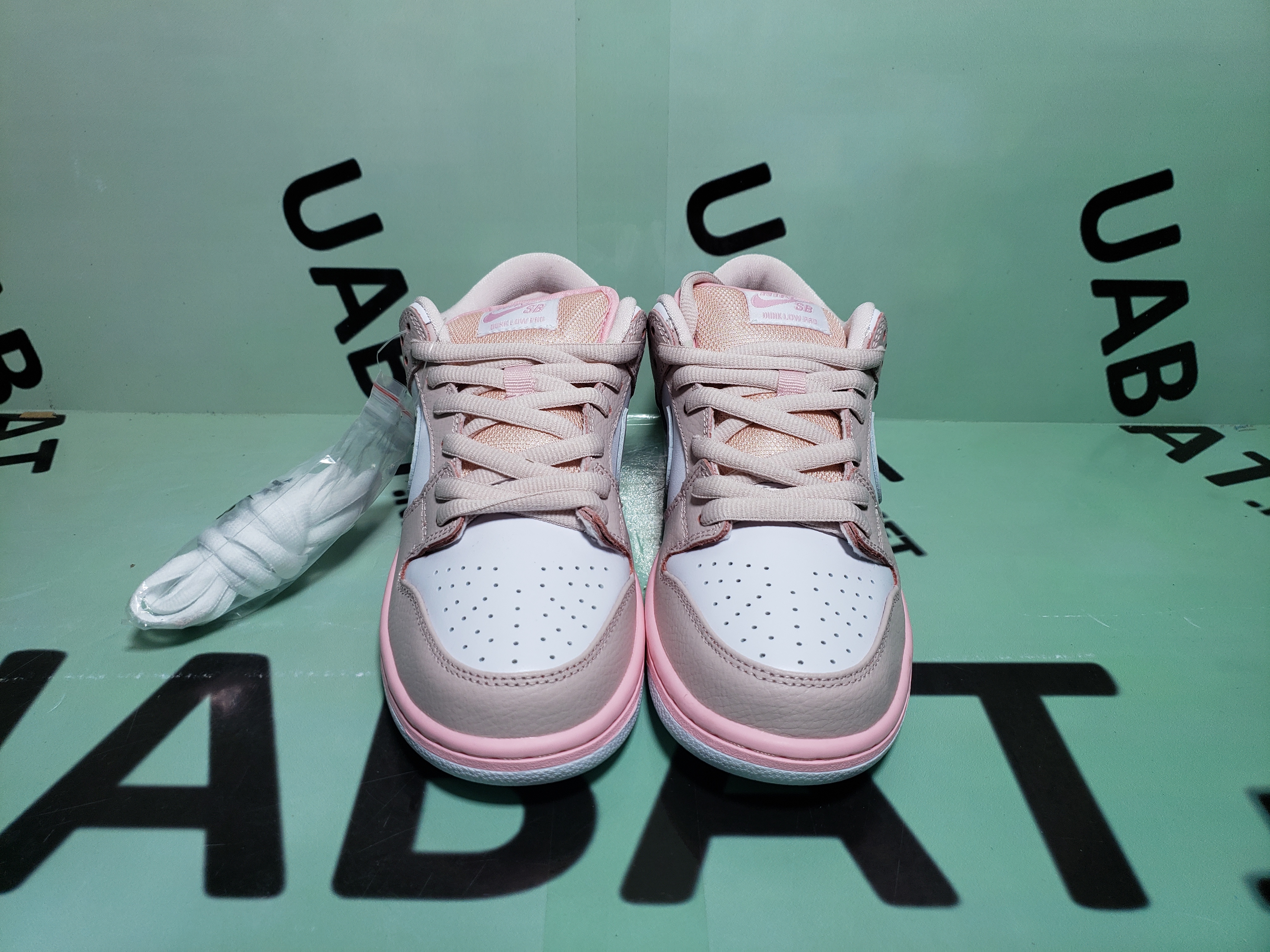 OG Dunk Low PRO OG QS "Pink Pigeon",BV1310-012