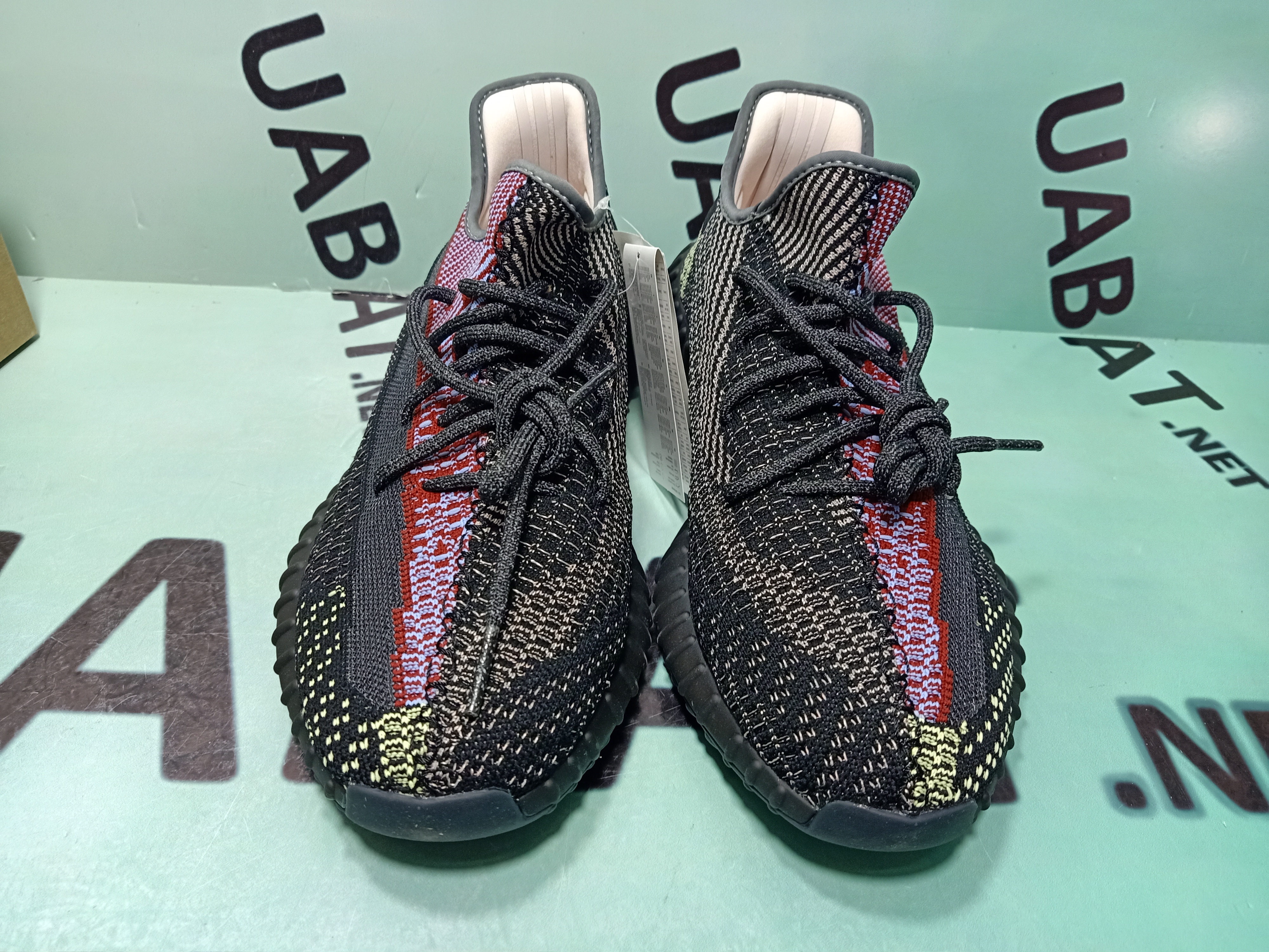 OG Yeezy Boost 350 V2 Yecheil Reflective, FX4145