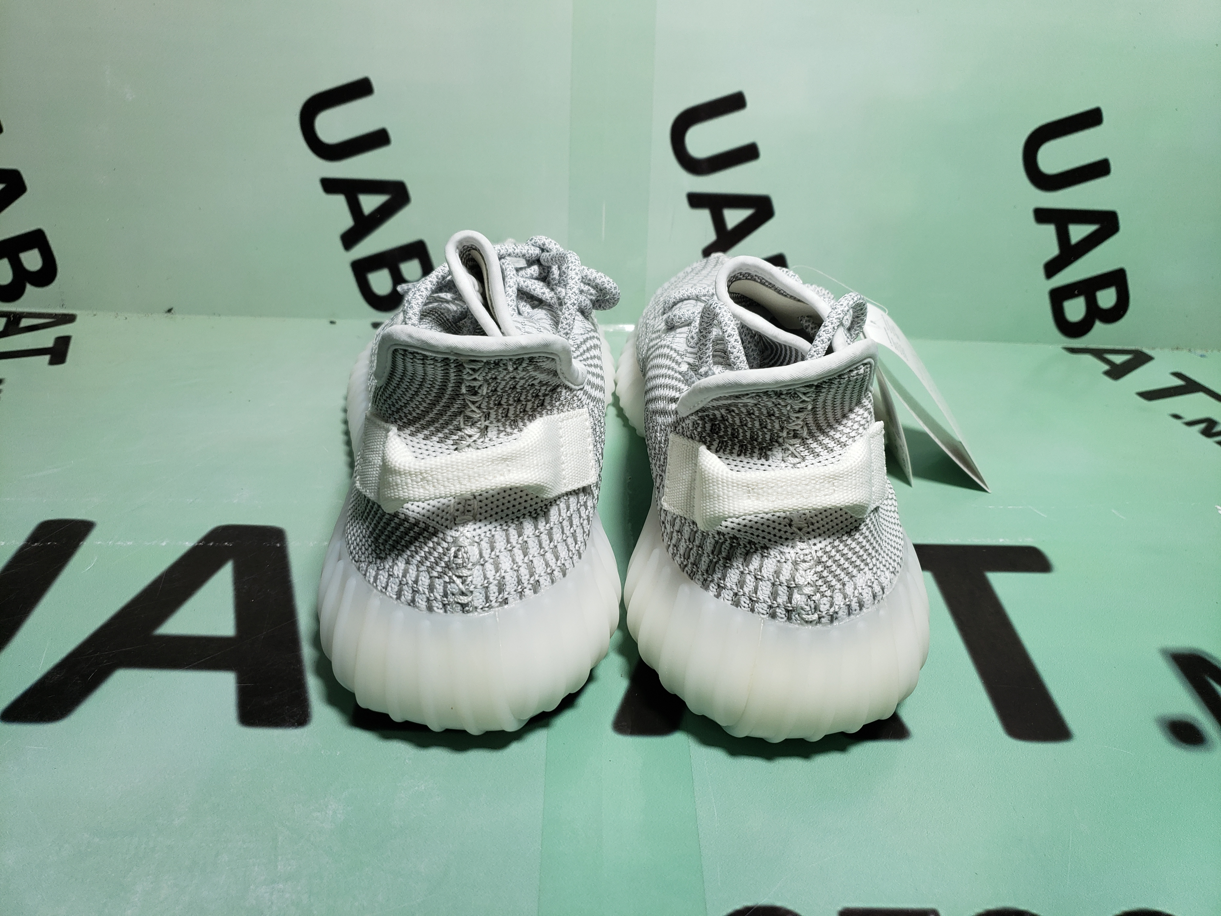 OG Yeezy Boost 350 V2 Static Non-Reflective,EF2905