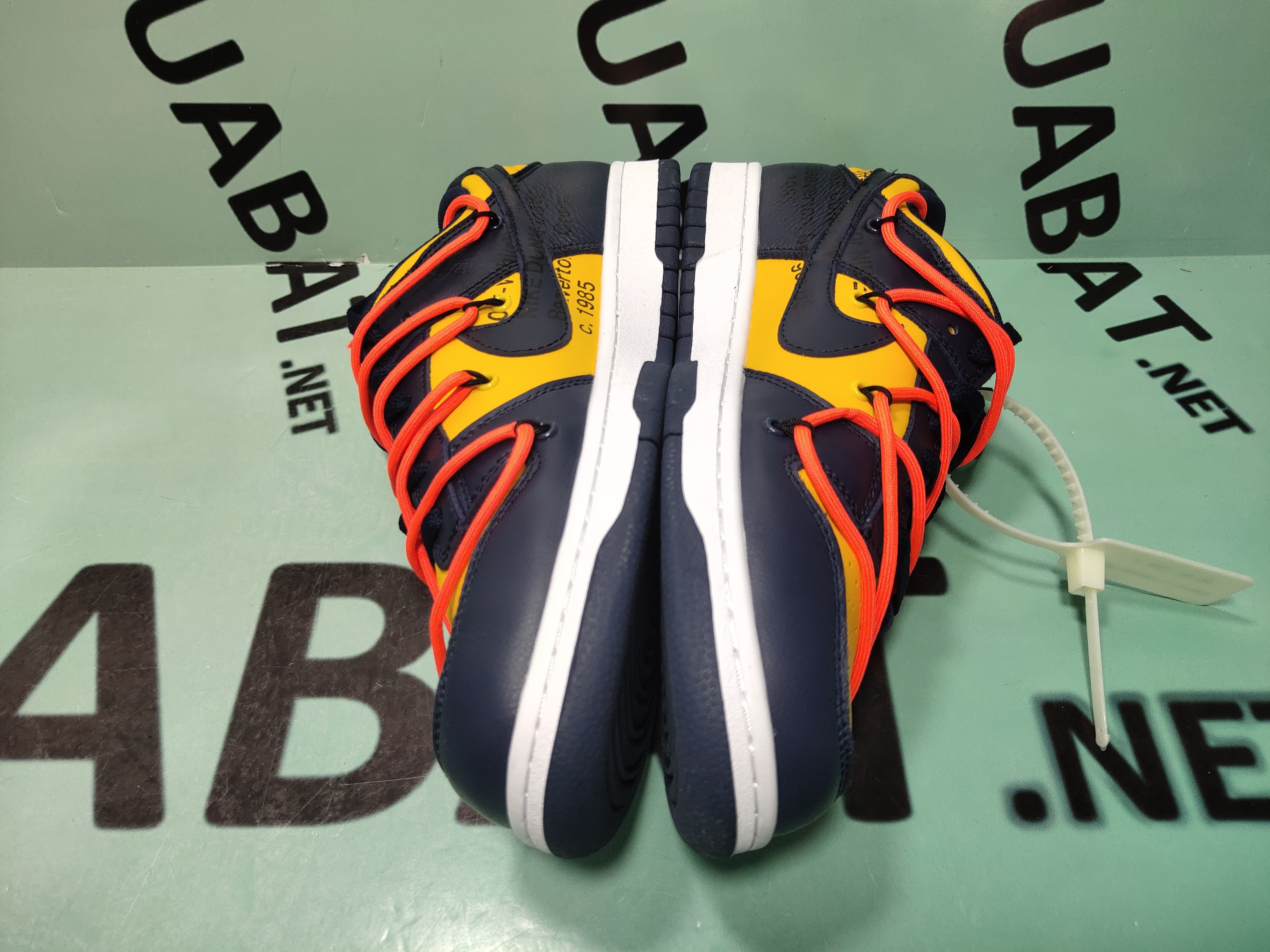 Uabat SB Dunk Low Off-White University Gold Midnight Navy ,CT0856-700