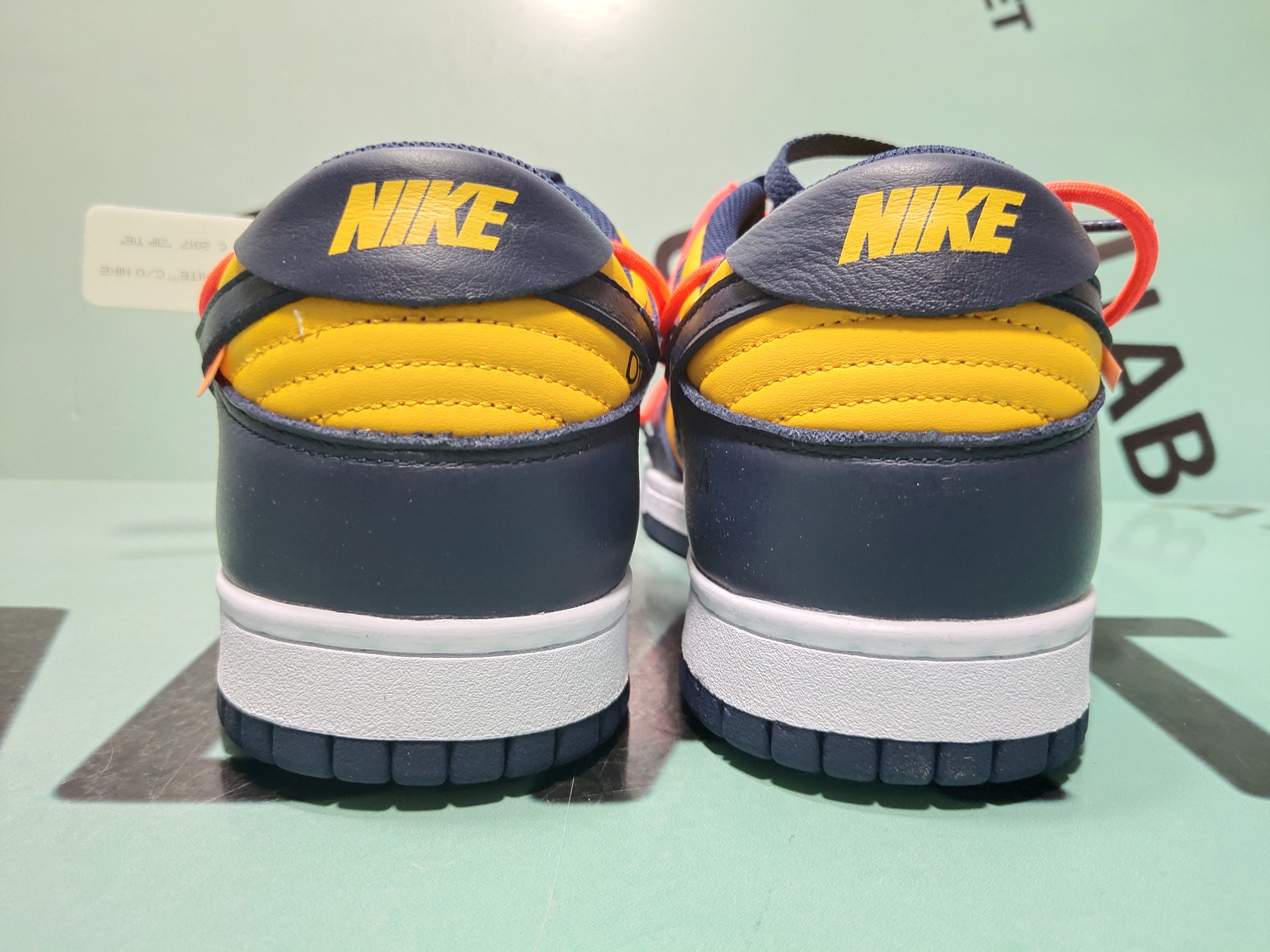 Uabat SB Dunk Low Off-White University Gold Midnight Navy ,CT0856-700