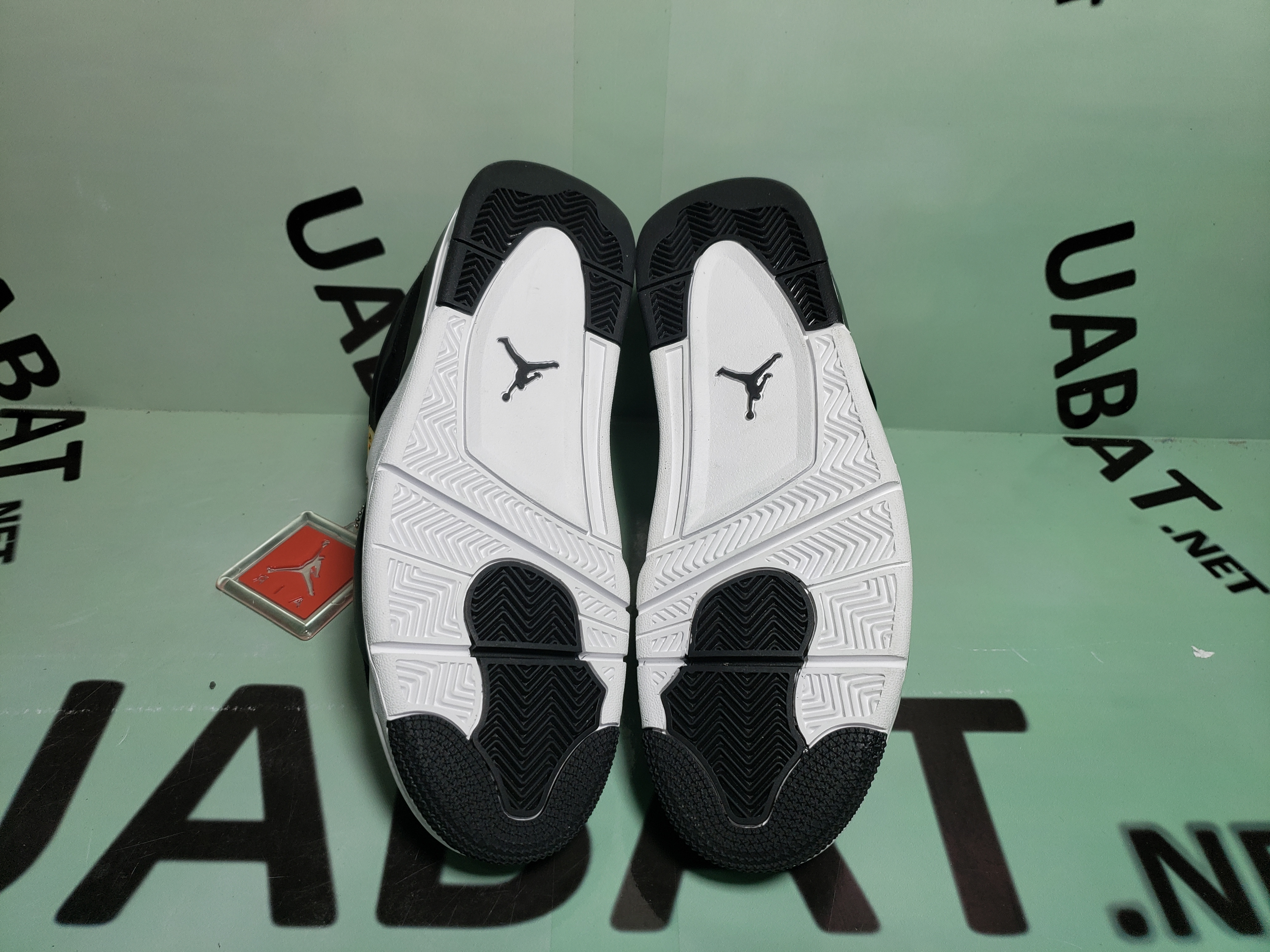 Uabat Jordan 4 Retro Royalty ,308497-032